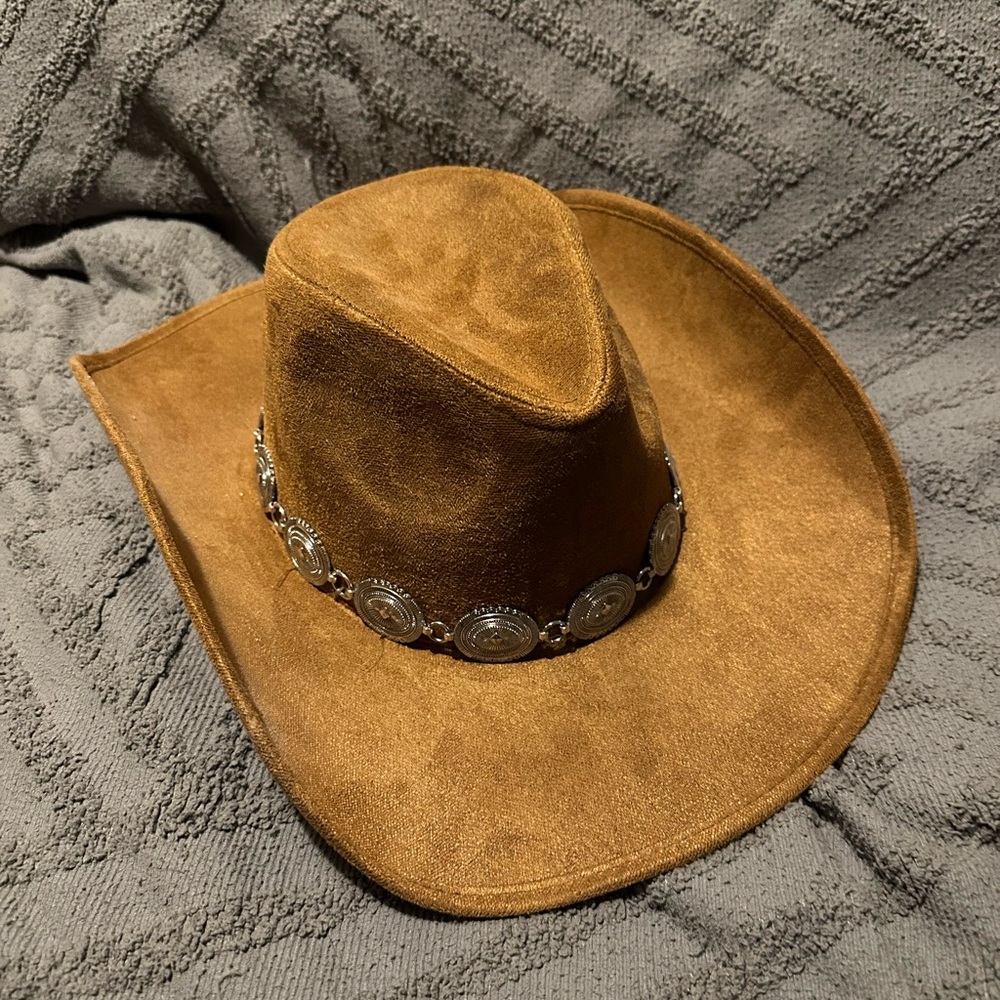 Brown Suede Western Hat with Silver Accents